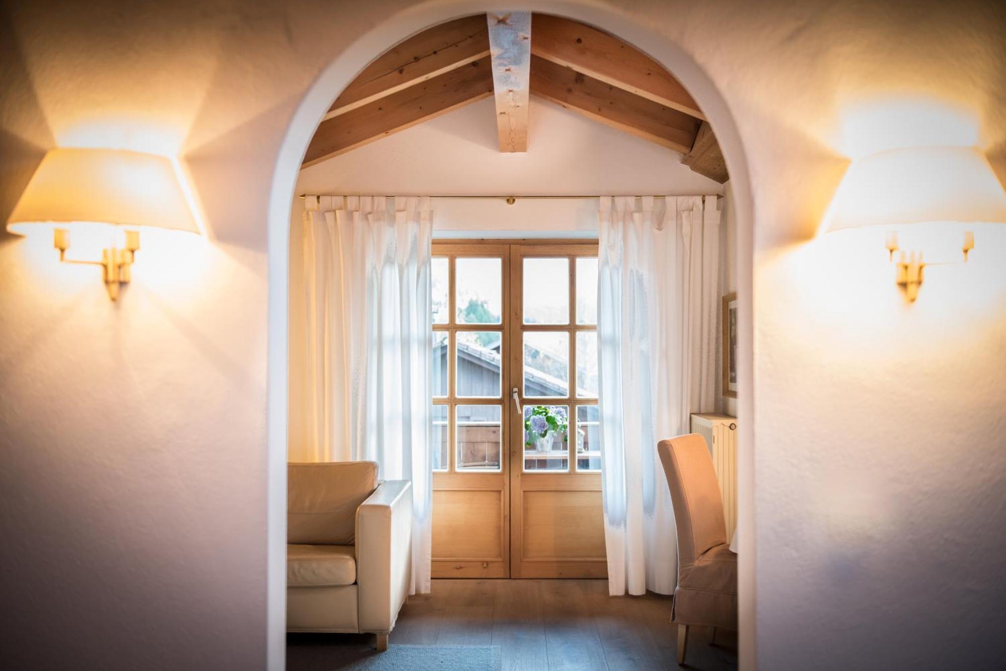 Haus Lesch - Stilvolle Appartements Mit Tollem Bergblick In Kreuth Am Tegernsee Exterior foto