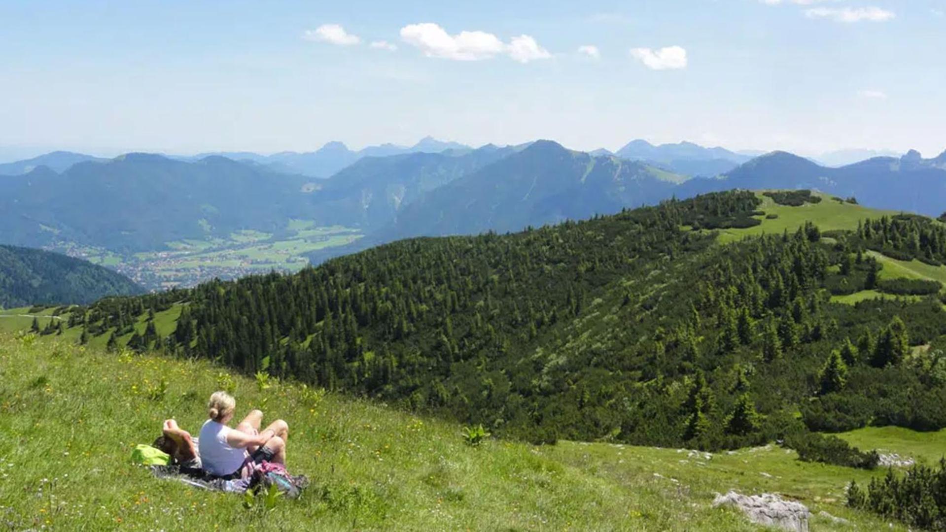 Haus Lesch - Stilvolle Appartements Mit Tollem Bergblick In Kreuth Am Tegernsee Exterior foto