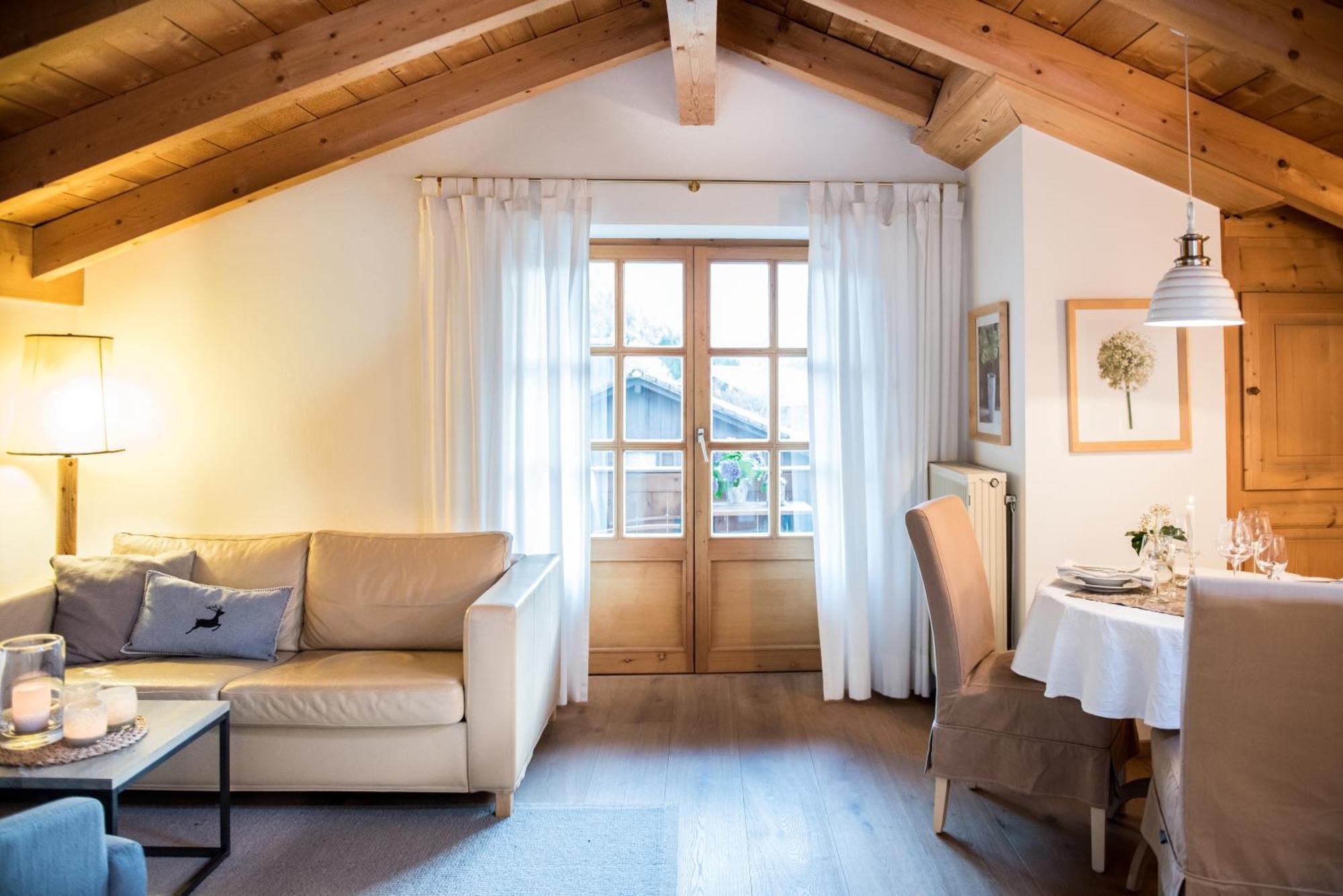 Haus Lesch - Stilvolle Appartements Mit Tollem Bergblick In Kreuth Am Tegernsee Exterior foto