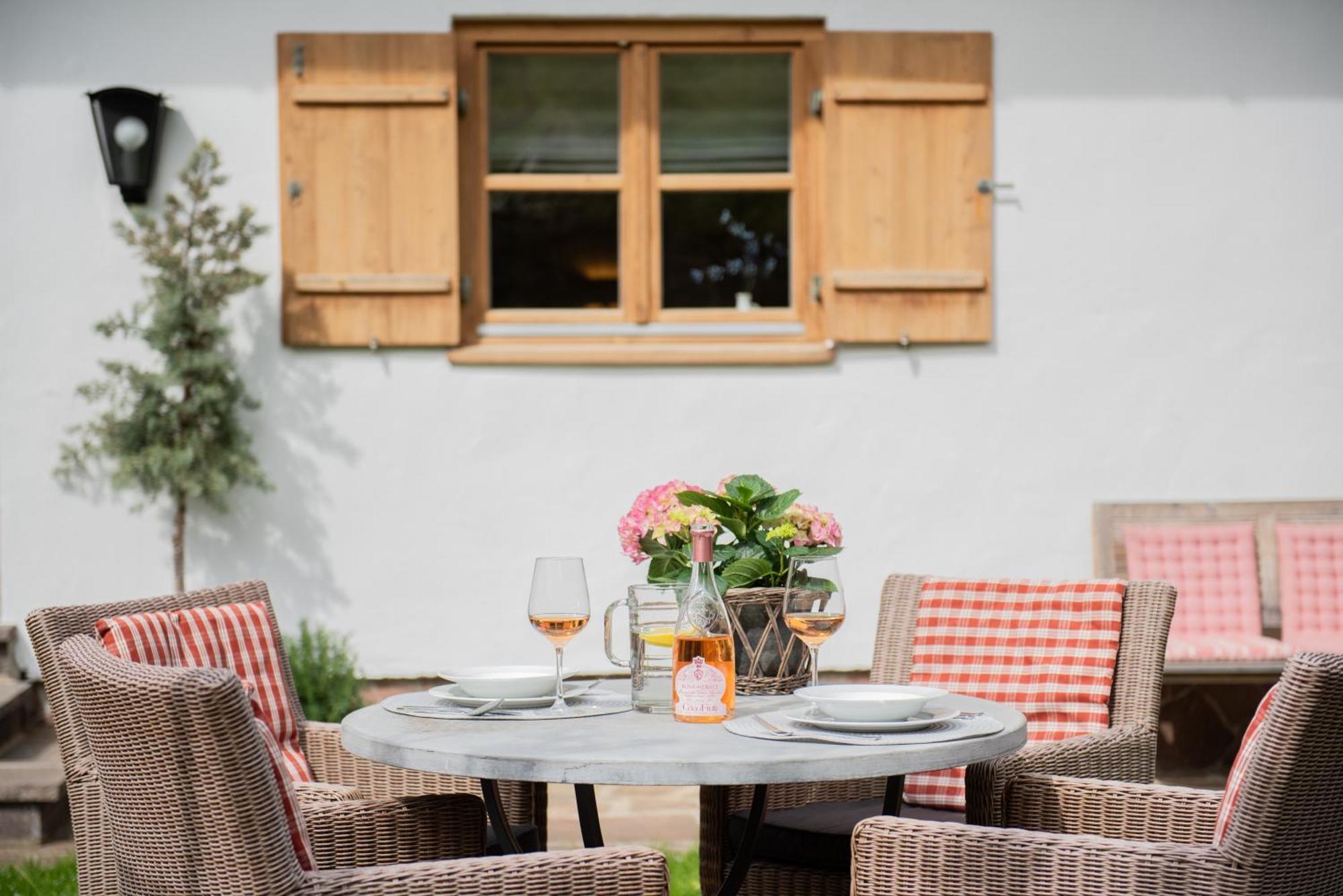 Haus Lesch - Stilvolle Appartements Mit Tollem Bergblick In Kreuth Am Tegernsee Exterior foto